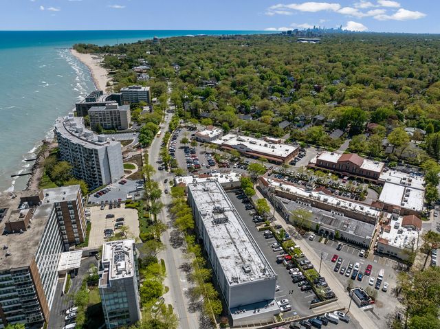 1625 Sheridan Road 206, Wilmette, IL 60091