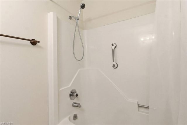 1852 N Winds Drive, Winston-salem, NC 27127