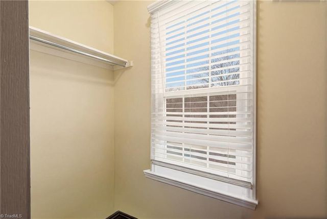 1852 N Winds Drive, Winston-salem, NC 27127