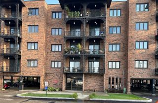 9355 Landings Lane 301, Des Plaines, IL 60016