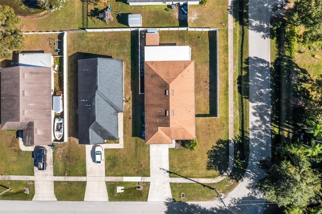 2017 ORANGE AVENUE, St Cloud, FL 34769