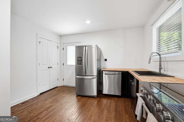 439 Oak Drive, Stone Mountain, GA 30083