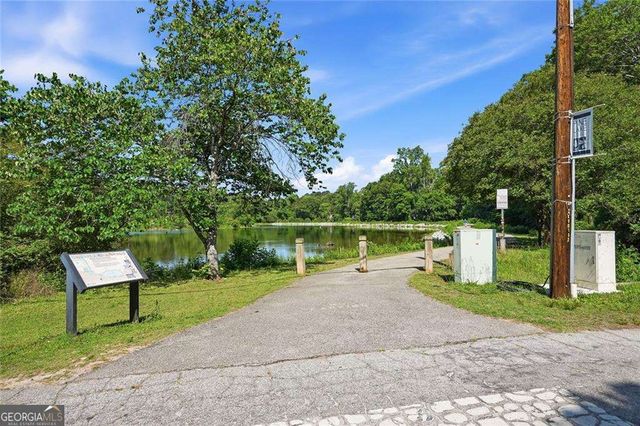 439 Oak Drive, Stone Mountain, GA 30083