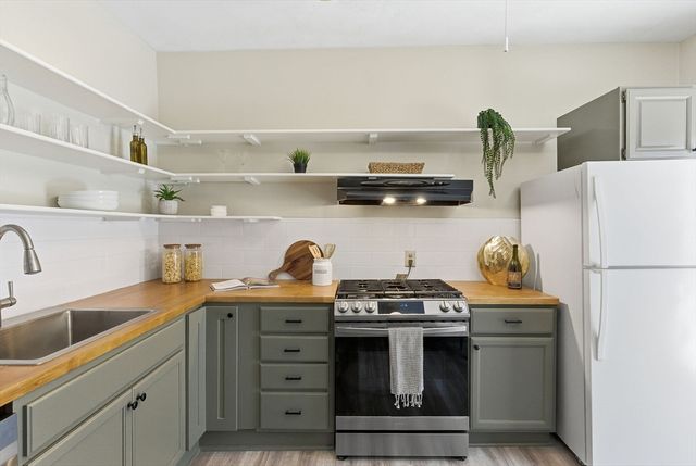 527 Franklin St, Cambridge, MA 02139