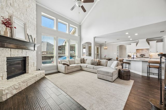 2816 Driftwood Creek Trail, Celina, TX 75078