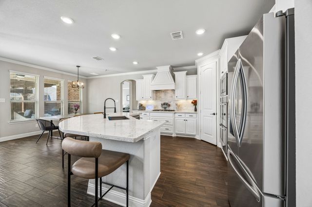 2816 Driftwood Creek Trail, Celina, TX 75078