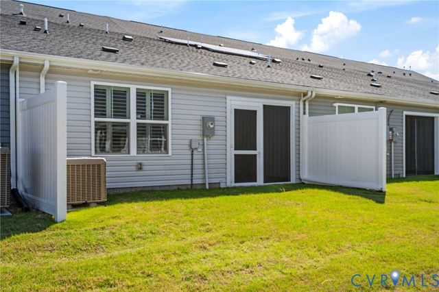 7236 George Wythe Ln, New Kent, VA 23124