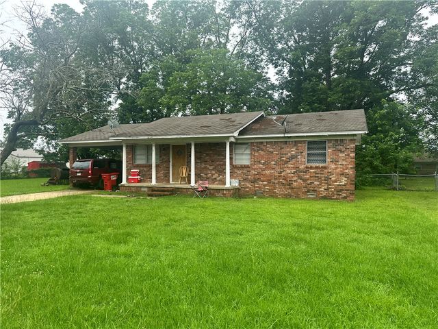 30 S 5th Avenue, Dardanelle, AR 72834