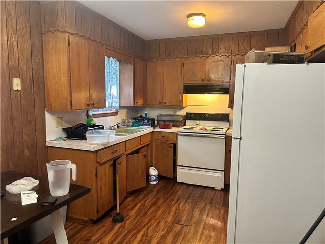 30 S 5th Avenue, Dardanelle, AR 72834