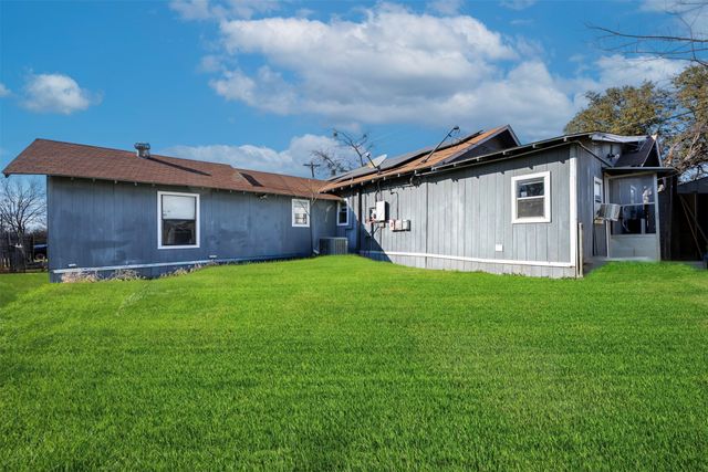 1318 Hanover Street, Weatherford, TX 76086