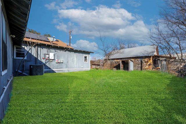 1318 Hanover Street, Weatherford, TX 76086