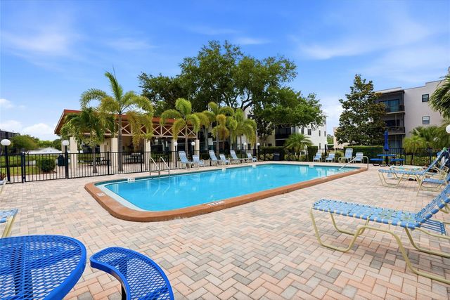 5967 TERRACE PARK DRIVE N 201, St Petersburg, FL 33709