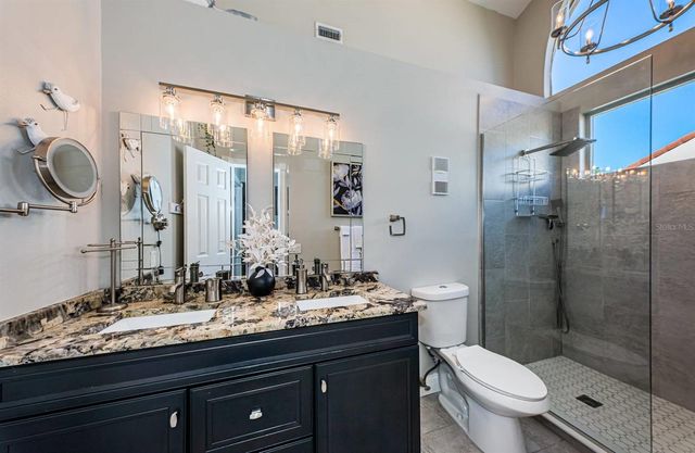 6000 BAHIA DEL MAR CIRCLE 229, St Petersburg, FL 33715