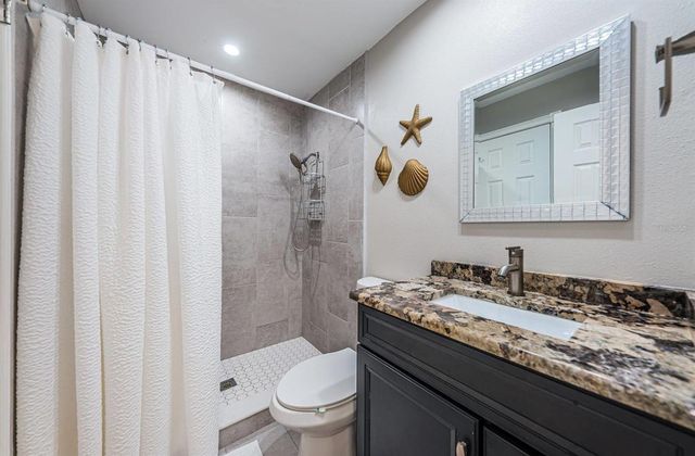 6000 BAHIA DEL MAR CIRCLE 229, St Petersburg, FL 33715