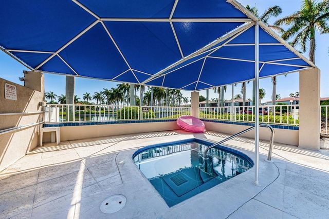 6000 BAHIA DEL MAR CIRCLE 229, St Petersburg, FL 33715