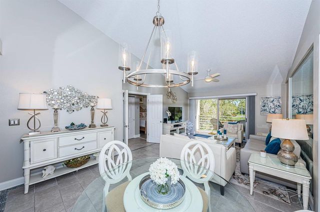 6000 BAHIA DEL MAR CIRCLE 229, St Petersburg, FL 33715