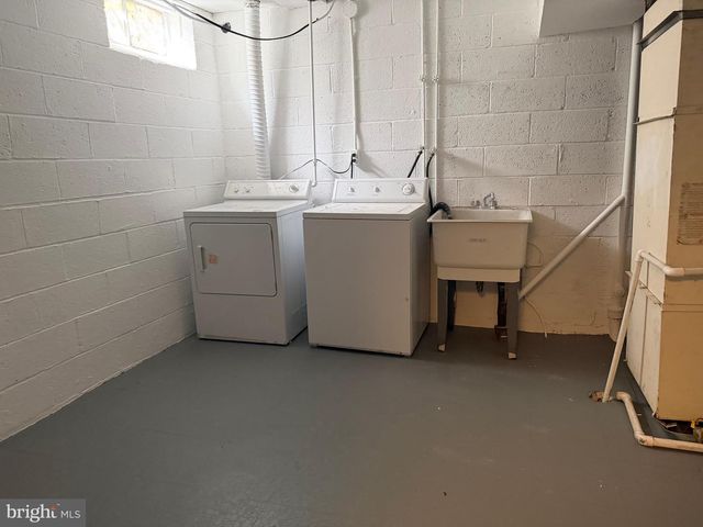 1901 GREENBERRY RD, Baltimore, MD 21209