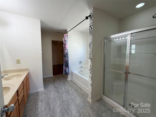 3401 Pikes Peak Drive, Gastonia, NC 28052