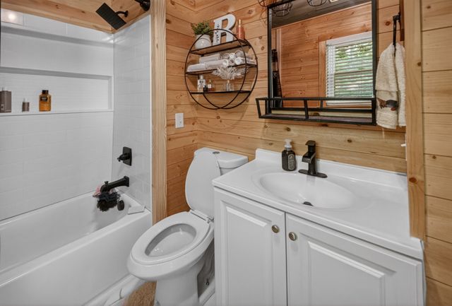 4854 Dry Fork Rd, Hampshire, TN 38461