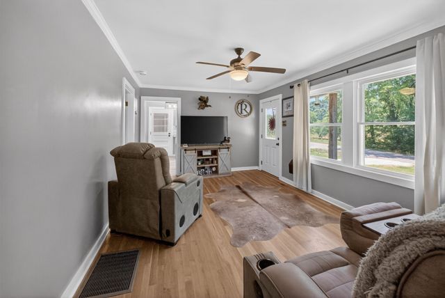4854 Dry Fork Rd, Hampshire, TN 38461
