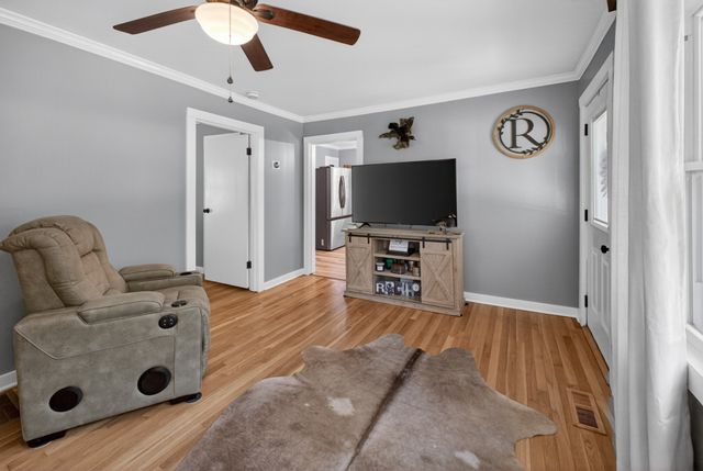 4854 Dry Fork Rd, Hampshire, TN 38461