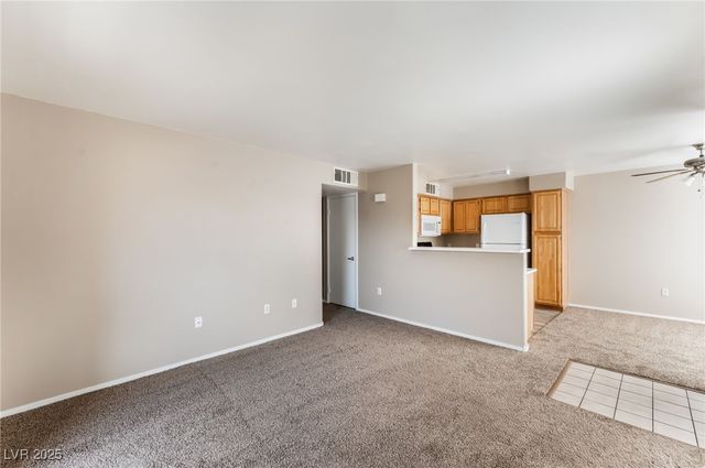 5710 East Tropicana Avenue 1067, Las Vegas, NV 89122