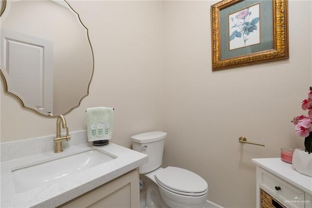 2012 E Bogey Drive, Mission, TX 78572