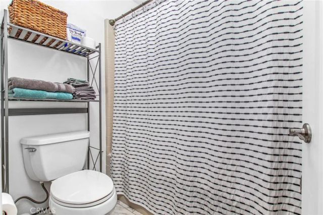 22560 Blue Teal Drive, Canyon Lake, CA 92587