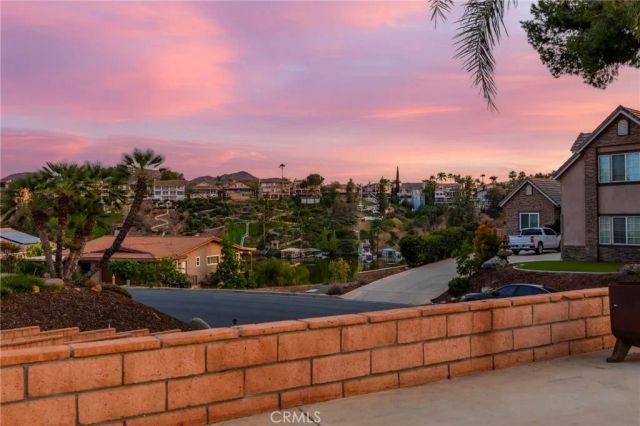 22560 Blue Teal Drive, Canyon Lake, CA 92587
