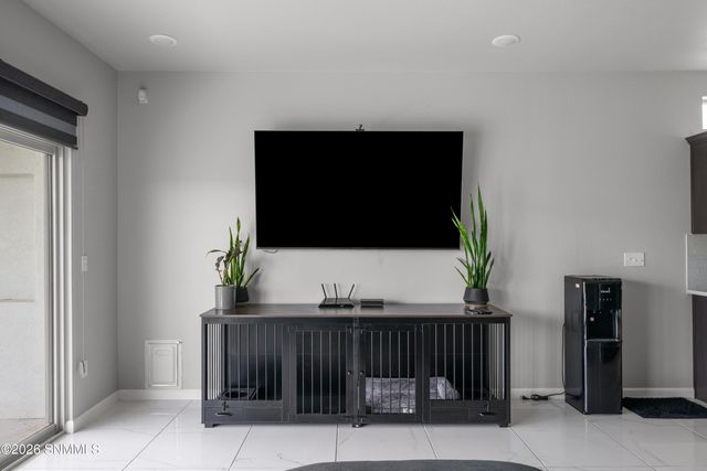 1138 Nickel Hill Avenue, Sunland Park, NM 88008