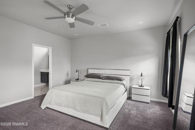 1138 Nickel Hill Avenue, Sunland Park, NM 88008