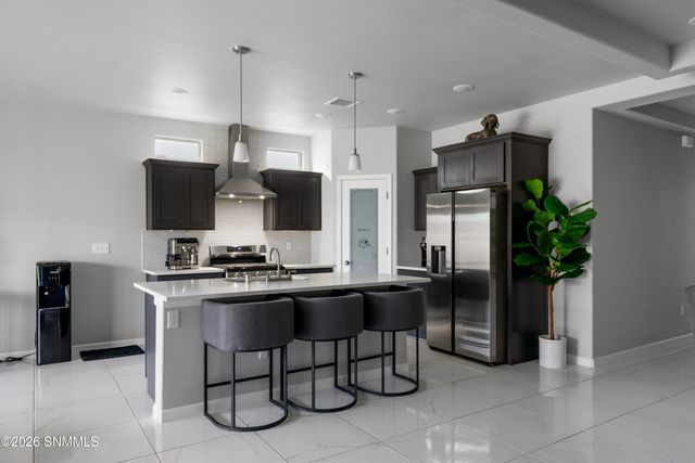 1138 Nickel Hill Avenue, Sunland Park, NM 88008