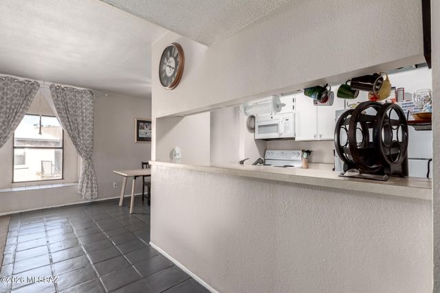 8080 E Speedway Blvd Unit 308, Tucson, AZ 85710