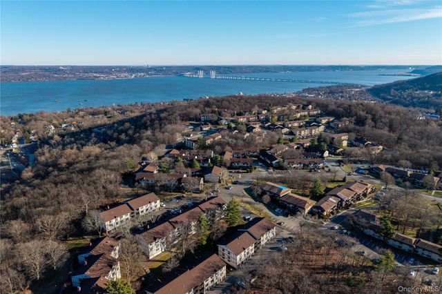 765 Sierra Vista Lane, Valley Cottage, NY 10989