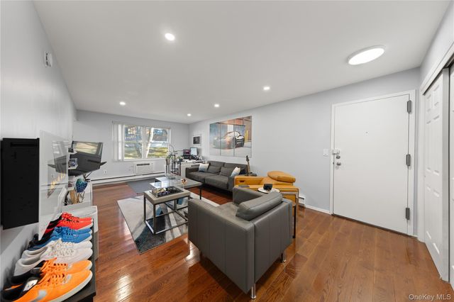 765 Sierra Vista Lane, Valley Cottage, NY 10989