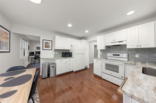 765 Sierra Vista Lane, Valley Cottage, NY 10989