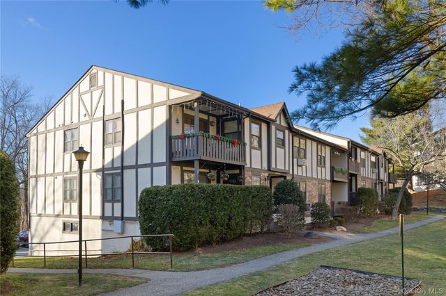 765 Sierra Vista Lane, Valley Cottage, NY 10989