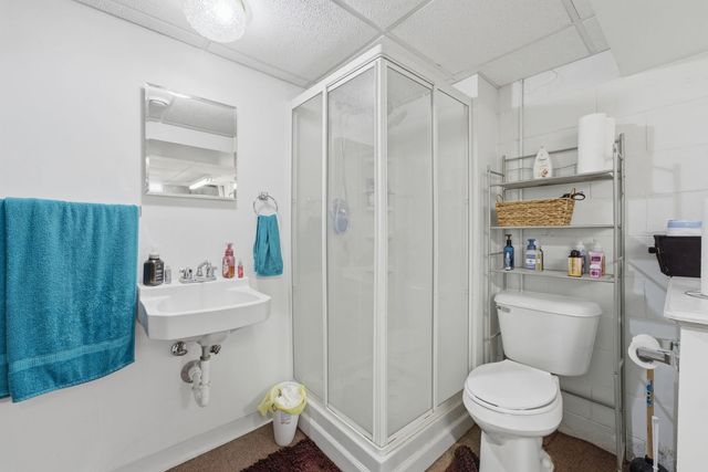 414 W 19th Avenue, Coal Valley, IL 61240