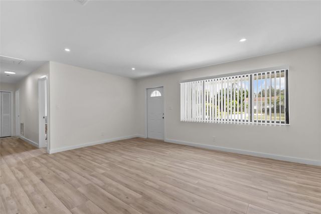 908 Lighthouse Drive, North Palm Beach, FL 33408