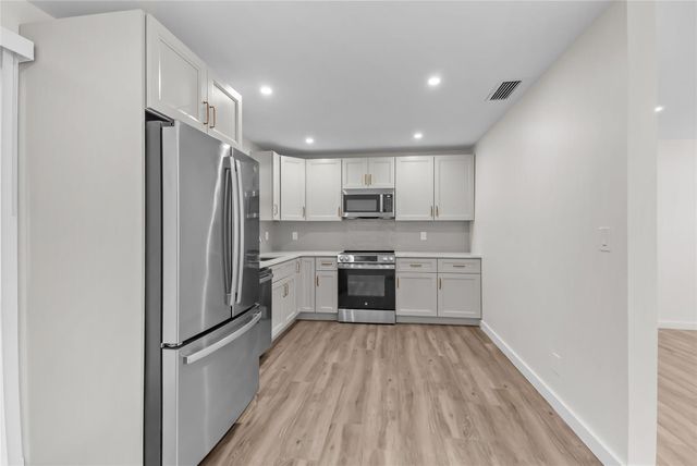 908 Lighthouse Drive, North Palm Beach, FL 33408