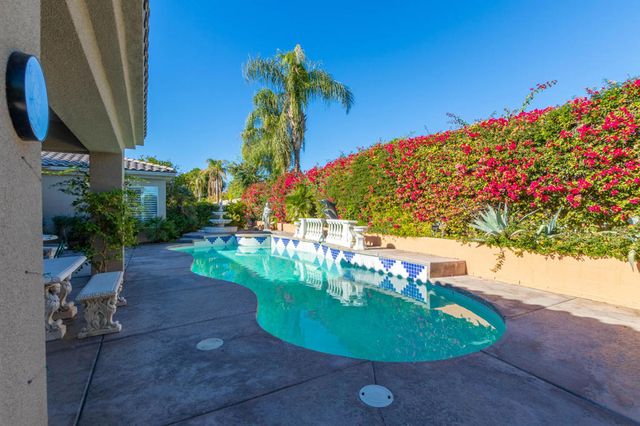 4 Bentley Road, Rancho Mirage, CA 92270