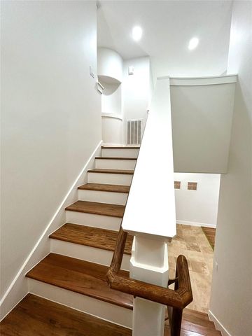 5127 Oasis Park, Houston, TX 77021