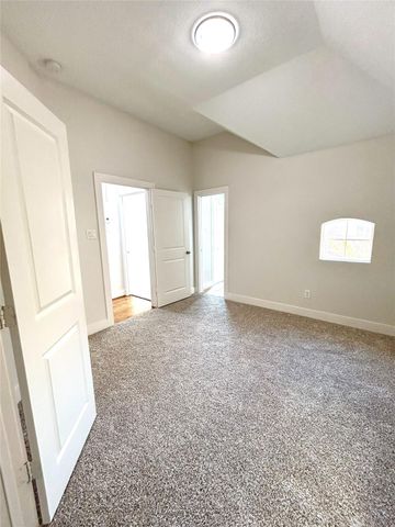 5127 Oasis Park, Houston, TX 77021