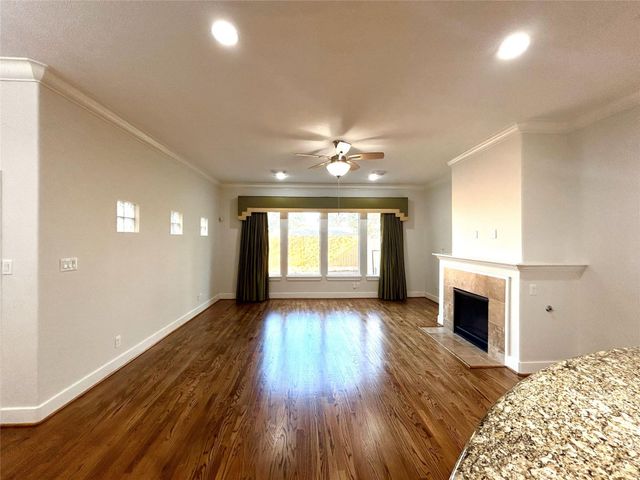 5127 Oasis Park, Houston, TX 77021