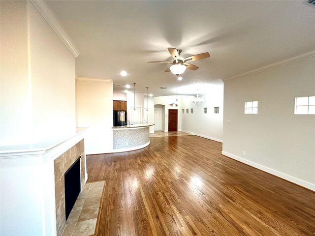 5127 Oasis Park, Houston, TX 77021