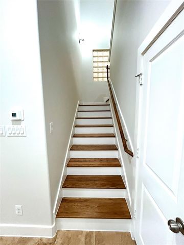 5127 Oasis Park, Houston, TX 77021