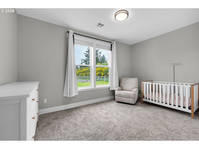 89120 ARROWHEAD Rd, Warrenton, OR 97146