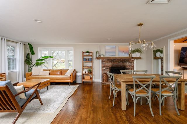 26 French St, Hingham, MA 02043