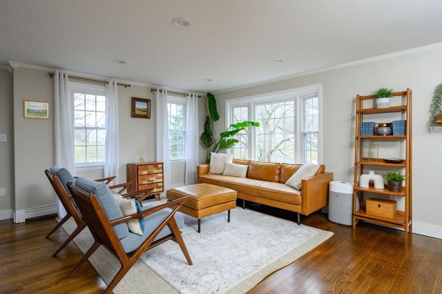 26 French St, Hingham, MA 02043