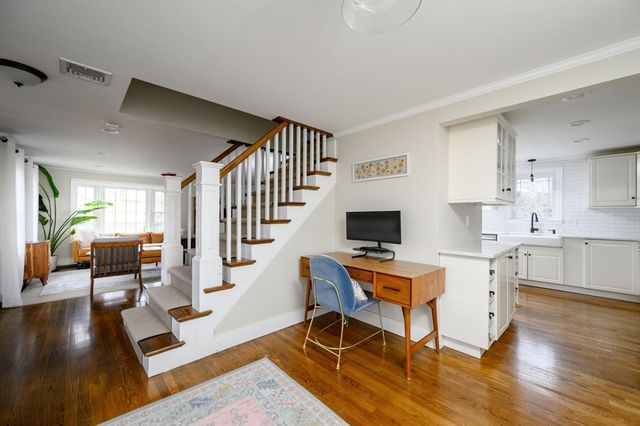 26 French St, Hingham, MA 02043
